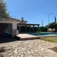 Hotel Chalet con piscina privada cerca de Madrid en aldea-del-fresno