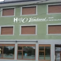 Hotel O Vendaval Hostal Restaurante en barreiros
