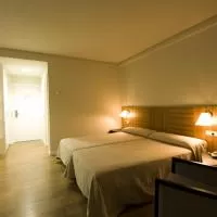 Hotel Hotel y Apartamentos SNÖ Isaba en burgui-burgi