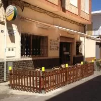 Hotel Hostal Casa Paco en chilches-xilxes