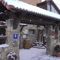 Hotel Hotel Rural El Yantar de Gredos en cuevas-del-valle