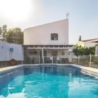 Hotel Amazing home in Setfilla/Lora del Rio w/ Outdoor swimming pool, WiFi and Outdoor swimming pool en la-campana