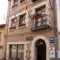 Hotel Hostal El Marqués en loma-de-ucieza