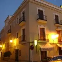 Hotel Santa Cruz en los-palacios-y-villafranca