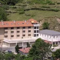 Hotel Hotel La Glorieta en montemayor-del-rio