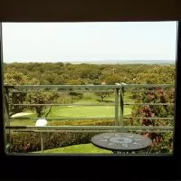 Hotel Estudio con Wifi y vistas al Campo de Golf de Salamanca en parada-de-arriba