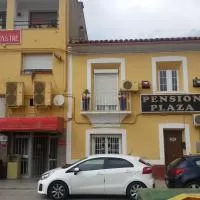 Hotel Pension Plaza en pina-de-ebro