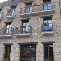 Hotel Apartahotel La Corrala en san-martin-de-la-virgen-de-moncayo