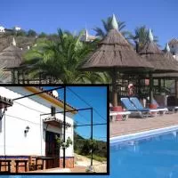 Hotel Gauguin rural home within agro turism park. en tolox