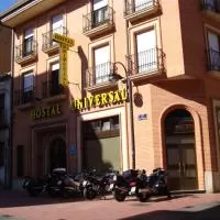 Hotel Hostal Universal en villabrazaro