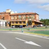 Hotel Hostal El Botero en villafranca-del-campo