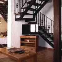 Hotel Nine-Bedroom Holiday Home in Villanueva del Trabuco en villanueva-del-trabuco