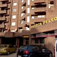 Hotel Apartamentos Turisticos Puerta de León en villaturiel